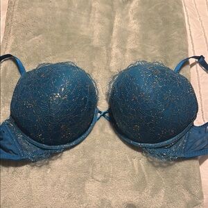 VS Elegant Blue Lace Bra